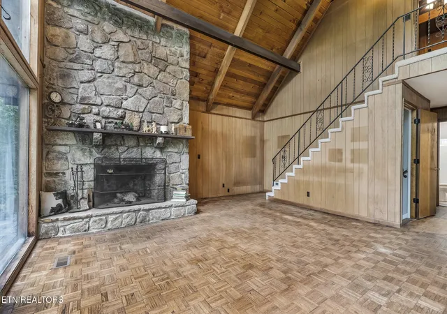 Photo 3 of Single family home for sale at 1068 Lower Alpine Way, Gatlinburg, TN 37738 | MLS# 1348321 | Listing updated on 2026-08-25