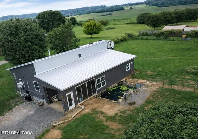 2nd image of 235 Hillcrest Rd, Madisonville, TN 37354 | MLS# 1348294