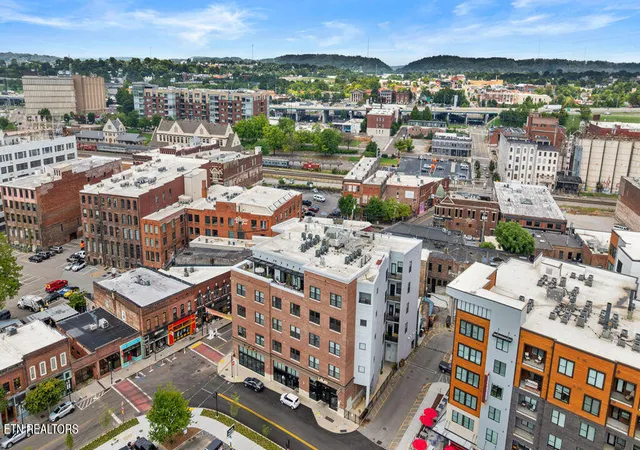 22nd image of 129 W Jackson Ave #102, Knoxville, TN 37902 | MLS# 1349331