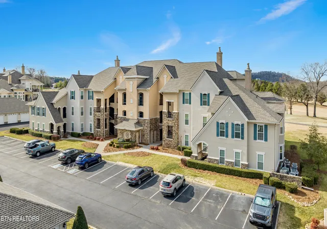 2nd image of 555 Rarity Bay Pkwy #101, Vonore, TN 37885 | MLS# 1348090