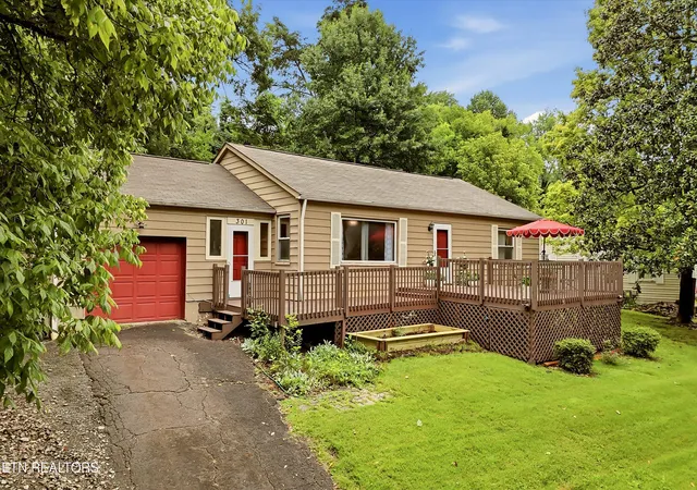 4th image of 301 Grandin Rd, Knoxville, TN 37920 | MLS# 1349464