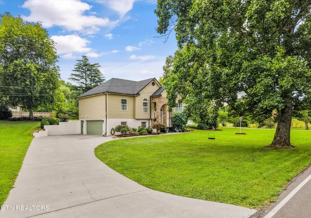 4th image of 622 S Old Sevierville Pike, Seymour, TN 37865 | MLS# 1348377