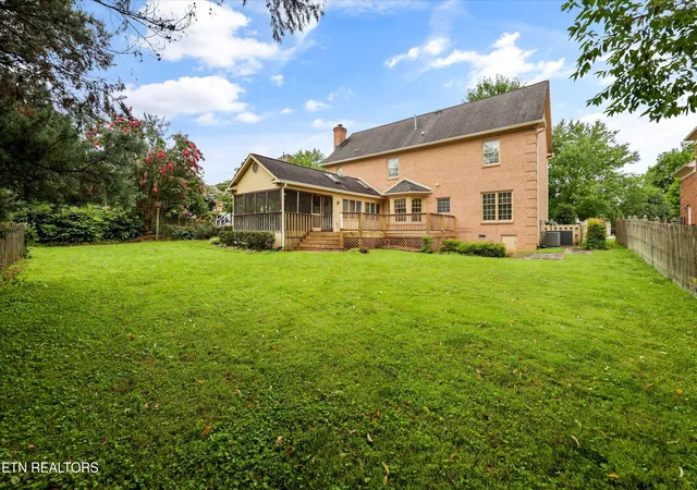 2nd image of 882 Hansmore Pl, Knoxville, TN 37919 | MLS# 1348270