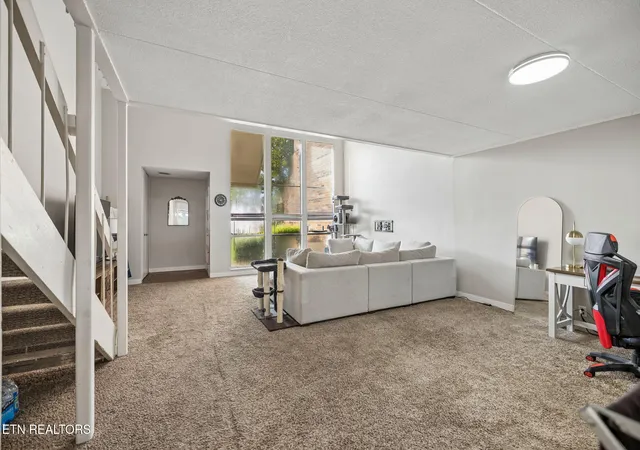 Photo 3 of Condo for sale at 503 Canberra Dr #D2, Knoxville, TN 37923 | MLS# 1348147 | Listing updated on 2026-09-10