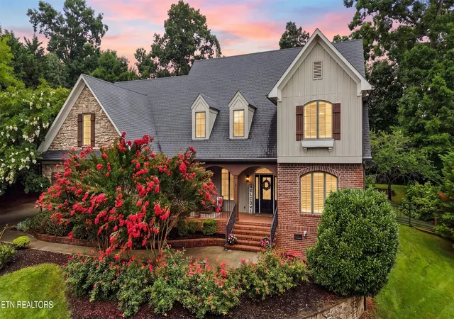 Photo 1 of Single family home for sale at 1304 Selby Ln, Knoxville, TN 37922 | MLS# 1348398 | Listing updated on 2026-08-26