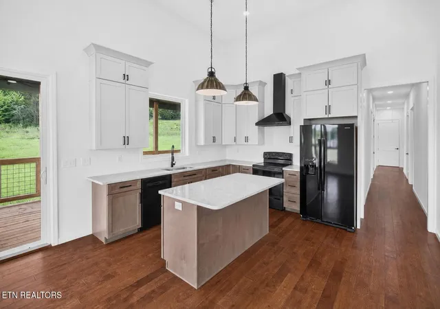 Photo 3 of Sale Pending at 1616 Tranquility Ridge Way, Newport, TN 37821 | MLS# 1349691 | Listing updated on 2026-10-02