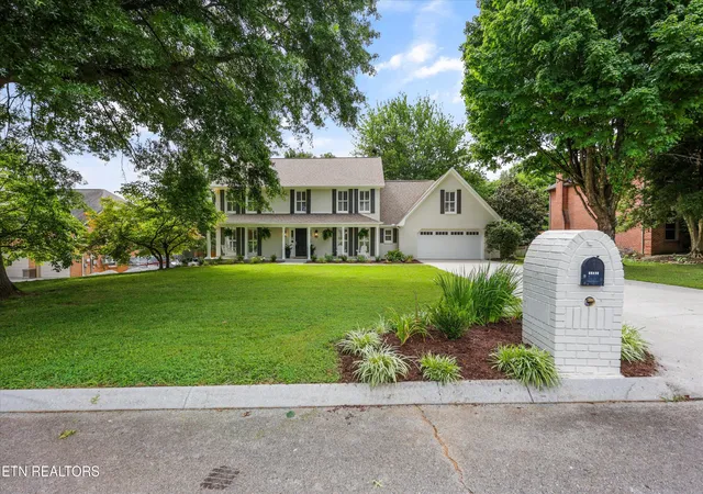 2nd image of 12700 Broken Saddle Rd, Farragut, TN 37934 | MLS# 1348421