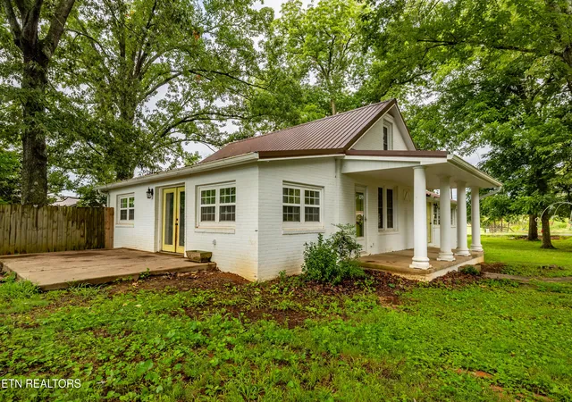 3rd image of 104 Helms, Madisonville, TN 37354 | MLS# 1348518
