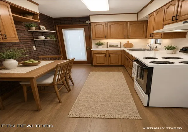 Photo 3 of Single family home for sale at 2246 W Gilbert Ln, Knoxville, TN 37920 | MLS# 1348760 | Listing updated on 2026-09-04