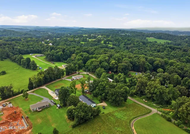34th image of 212 Copenhaver Rd, Lenoir City, TN 37771 | MLS# 1349467