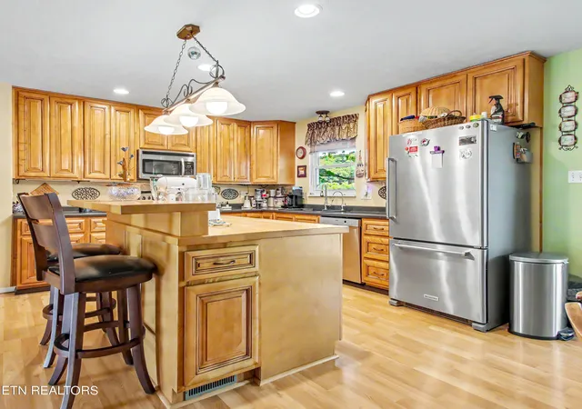 Photo 3 of Single family home for sale at 4408 Foley Dr, Knoxville, TN 37918 | MLS# 1348366 | Listing updated on 2026-09-09