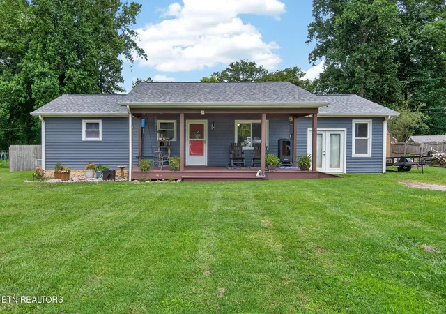 Photo 1 of Sale Pending at 3690 Shady Oak Cir, Cookeville, TN 38501 | MLS# 1348581 | Listing updated on 2026-09-09
