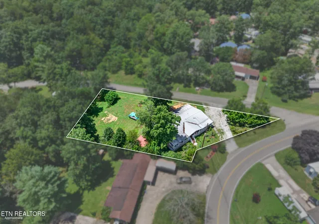Photo 30 of Sale Pending at 9256 Cherokee Tr, Crossville, TN 38572 | MLS# 1348642 | Listing updated on 2026-08-06