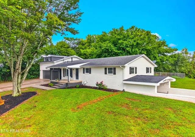 2nd image of 1712 Goddard Ln, Dandridge, TN 37725 | MLS# 1348446