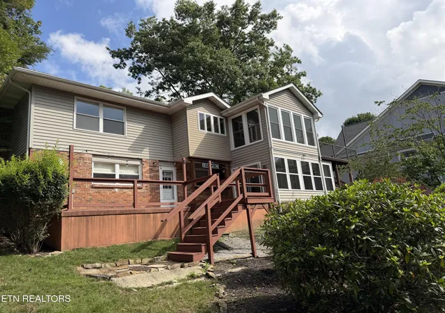 Photo 2 of Single family home for sale at 169 Ivy Brk Ln, Crossville, TN 38558 | MLS# 1348407 | Listing updated on 2026-09-10