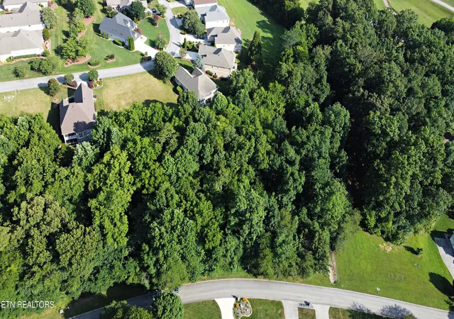 12th image of 630 Sandpiper Dr, Vonore, TN 37885 | MLS# 1348390