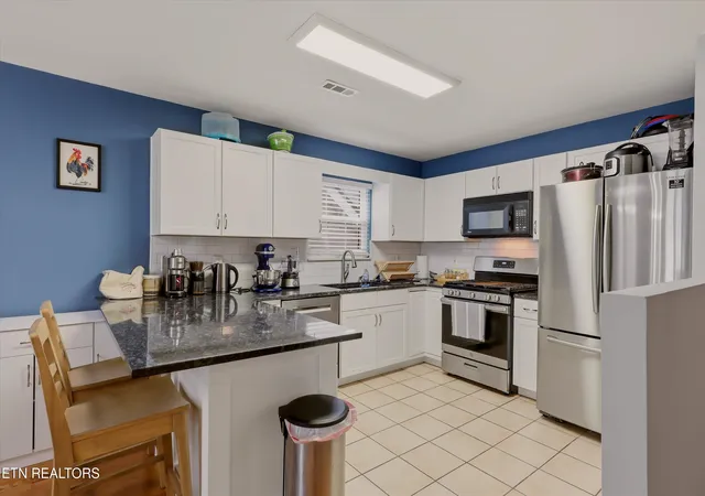 5th image of 707 Farragut Commons Dr, Farragut, TN 37934 | MLS# 1348357