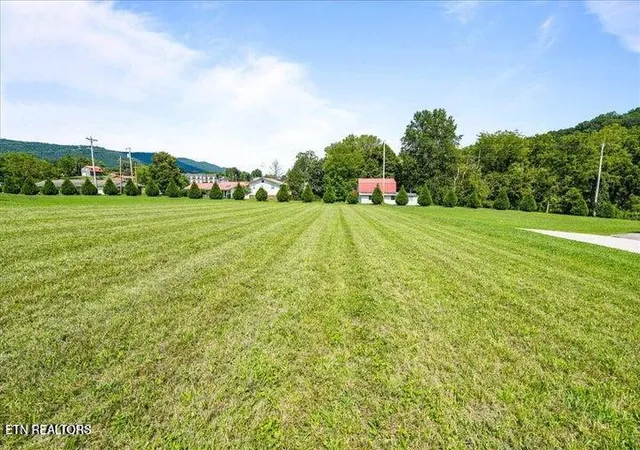 12th image of Grandview Ln, Jacksboro, TN 37757 | MLS# 1349209
