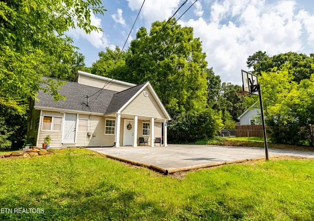 Photo 1 of Sale Pending at 2544 Mentor Rd, Louisville, TN 37777 | MLS# 1349977 | Listing updated on 2026-09-17