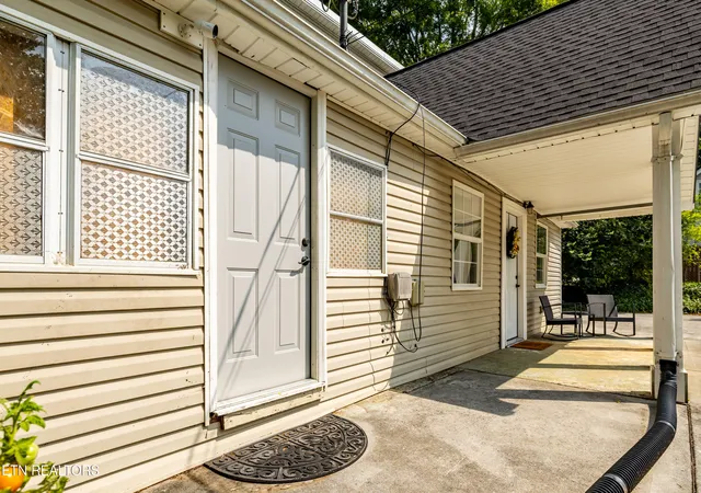 Photo 3 of Sale Pending at 2544 Mentor Rd, Louisville, TN 37777 | MLS# 1349977 | Listing updated on 2026-09-17