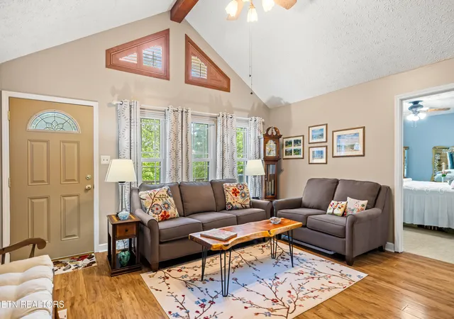 Photo 3 of Single family home for sale at 2311 Smith School Rd, Knoxville, TN 37914 | MLS# 1348479 | Listing updated on 2026-08-28