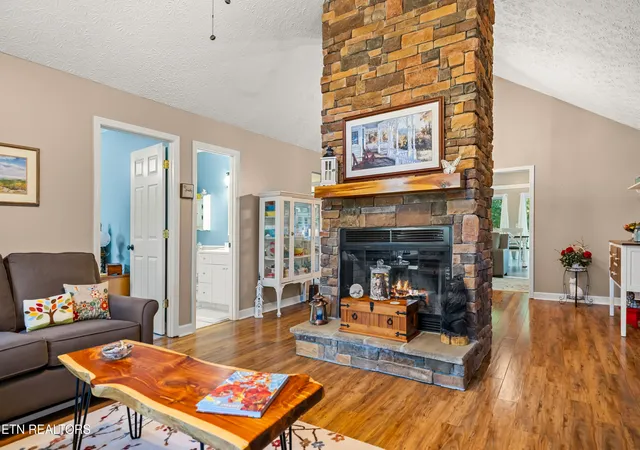 Photo 3 of Single family home for sale at 2311 Smith School Rd, Knoxville, TN 37914 | MLS# 1348479 | Listing updated on 2026-08-28