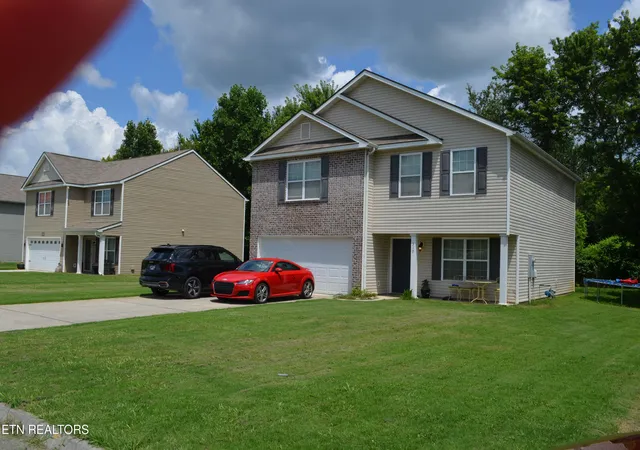 2nd image of 319 Chrysler Ln, Powell, TN 37849 | MLS# 1348437