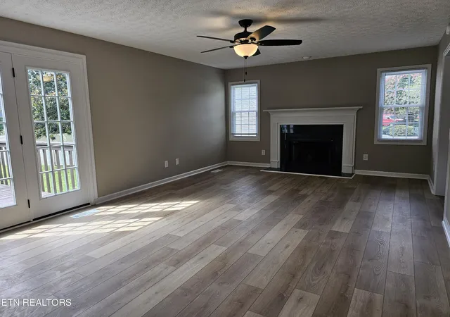Photo 3 of Single family home for sale at 2818 Fawnridge Ln, Knoxville, TN 37938 | MLS# 1348408 | Listing updated on 2026-09-18