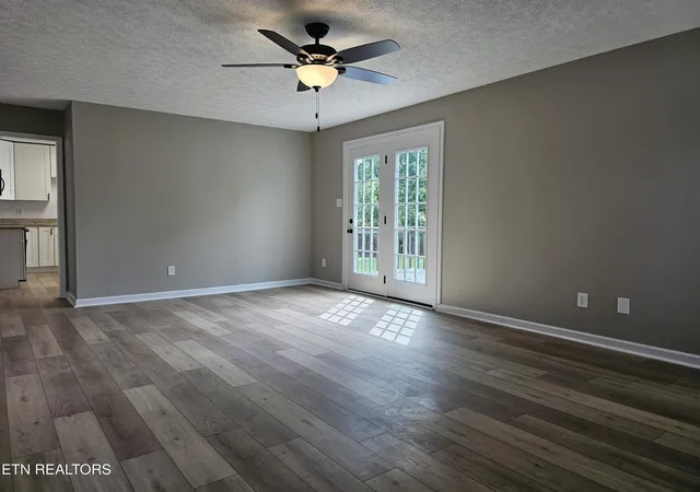 Photo 4 of Single family home for sale at 2818 Fawnridge Ln, Knoxville, TN 37938 | MLS# 1348408 | Listing updated on 2026-09-18