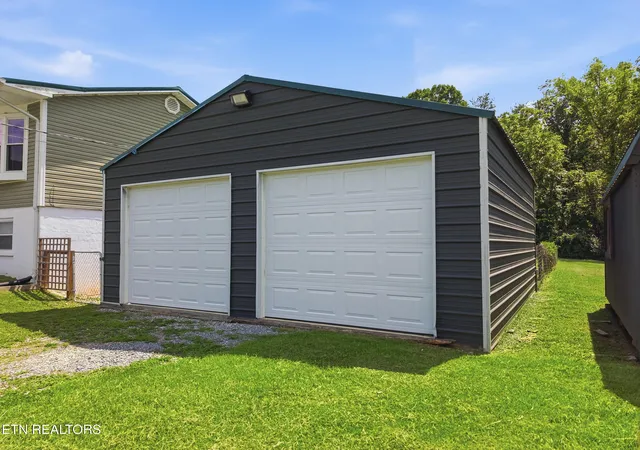 Photo 4 of Single family home for sale at 5205 John Hall Rd, Knoxville, TN 37920 | MLS# 1348954 | Listing updated on 2026-09-01