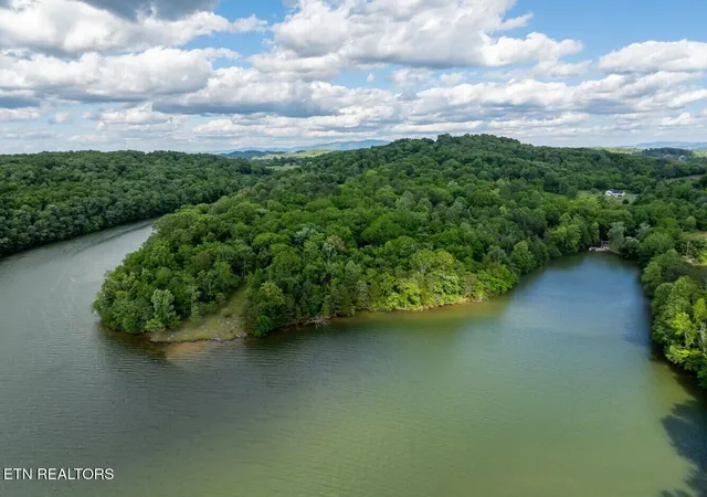 Photo 1 of Single family home for sale at 500 Geisler Rd, Piney Flats, TN 37686 | MLS# 1348546 | Listing updated on 2026-07-17