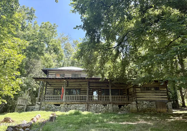 Photo 3 of Single family home for sale at 500 Geisler Rd, Piney Flats, TN 37686 | MLS# 1348546 | Listing updated on 2026-07-17