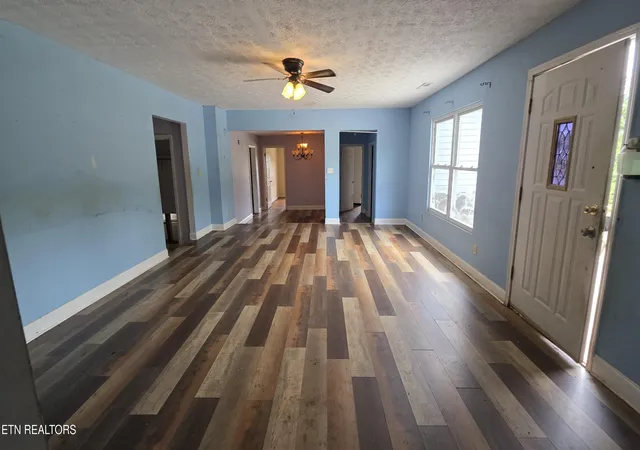 13th image of 523 Sunset Dr, Madisonville, TN 37354 | MLS# 1348448