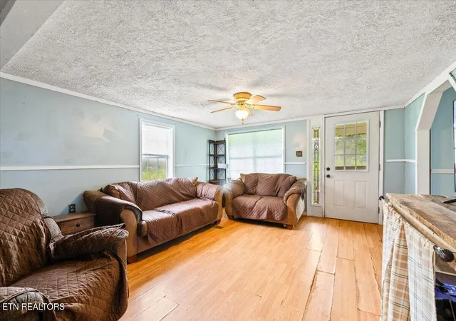 3rd image of 982 Little White Oak Rd, Duff, TN 37729 | MLS# 1348474
