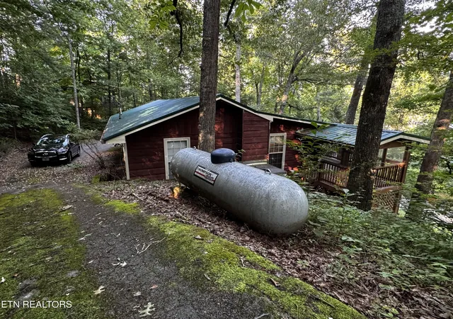 22nd image of 530 Parton Dr, Gatlinburg, TN 37738 | MLS# 1348586