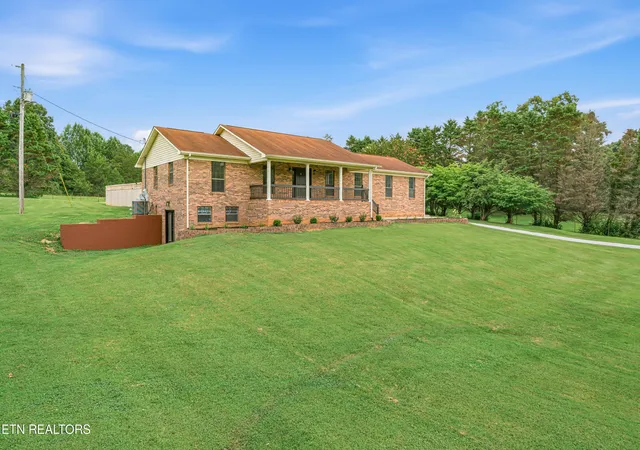 1st image of 394 Pattie Gap Rd, Philadelphia, TN 37846 | MLS# 1349123