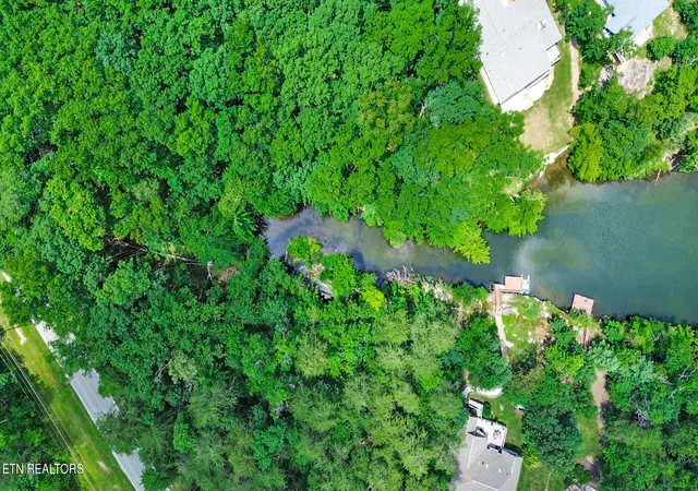 Photo 2 of Land for sale at 465 Saint George Dr, Crossville, TN 38558 | MLS# 1348459 | Listing updated on 2026-08-17