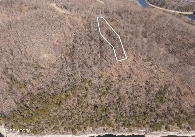 2nd image of 28 Back Ranch Dr, Silver Point, TN 38582 | MLS# 1350191