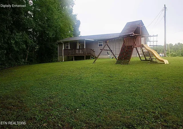 18th image of 203 Heidel Cir, Wartburg, TN 37887 | MLS# 1348664