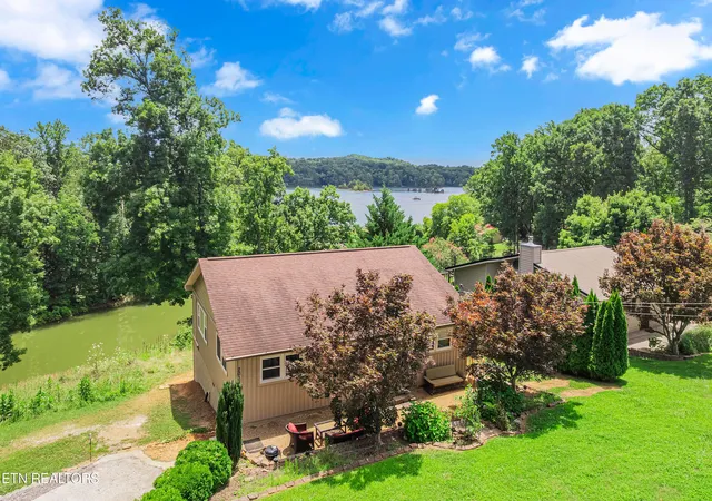1st image of 2038 Glenbrook Ln, Dandridge, TN 37725 | MLS# 1348584