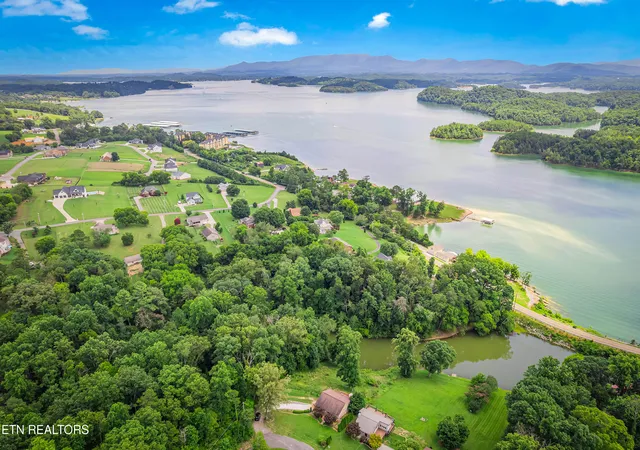 32nd image of 2038 Glenbrook Ln, Dandridge, TN 37725 | MLS# 1348584