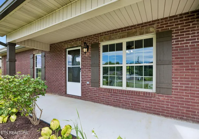 2nd image of 294 Vernie Lee Rd, Friendsville, TN 37737 | MLS# 1348703