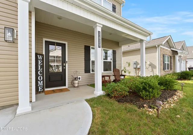 Photo 3 of Sale Pending at 1629 Cabernet Ln, Knoxville, TN 37918 | MLS# 1348517 | Listing updated on 2026-08-24