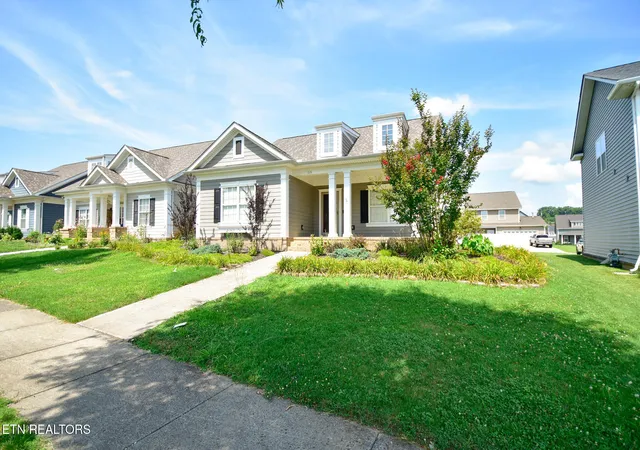 1st image of 115 Hackberry St, Oak Ridge, TN 37830 | MLS# 1350020