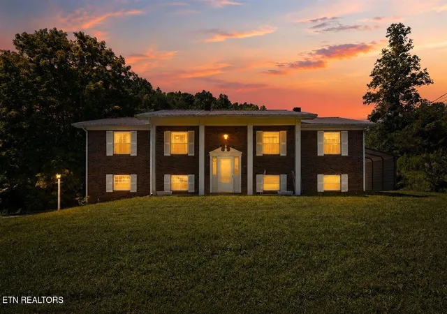 Photo 1 of Single family home for sale at 2719 Bullen Valley Rd, Thorn Hill, TN 37881 | MLS# 1348565 | Listing updated on 2026-07-17