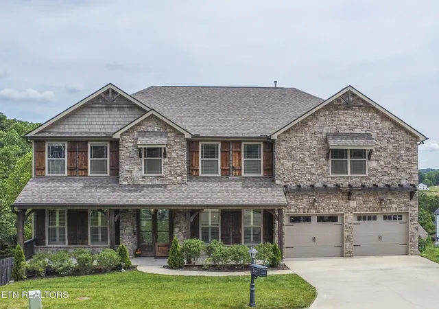 1st image of 1905 Highlands Ridge Ln, Knoxville, TN 37932 | MLS# 1348739