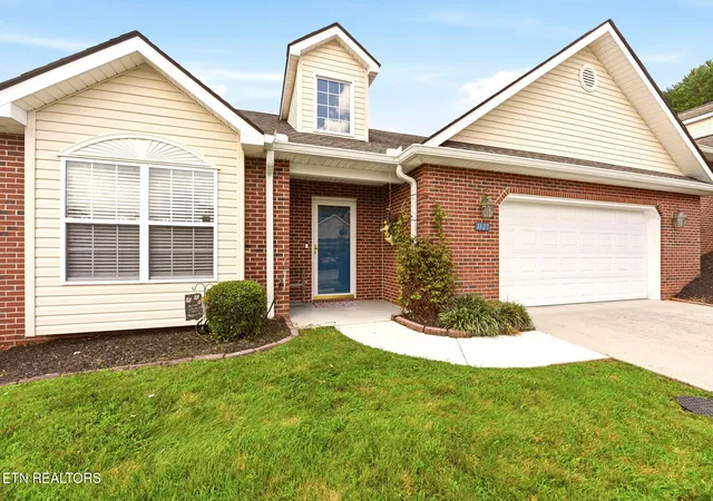 3rd image of 1127 Gazebo Wy, Powell, TN 37849 | MLS# 1348862