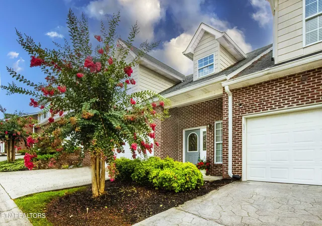 Photo 3 of Condo for sale at 625 Yorkland Way, Knoxville, TN 37923 | MLS# 1348885 | Listing updated on 2026-09-01