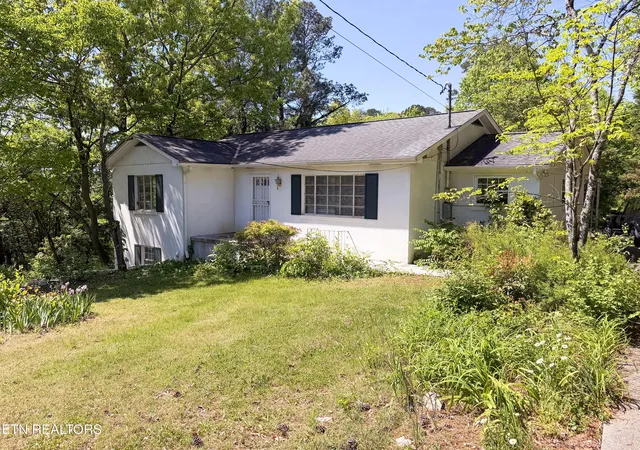 Photo 2 of Single family home for sale at 7137 Dan Rose Rd, Knoxville, TN 37920 | MLS# 1348963 | Listing updated on 2026-09-11