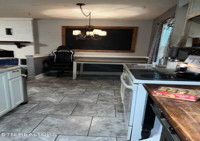Photo 4 of Single family home for sale at 5416 Pinecrest Rd, Knoxville, TN 37912 | MLS# 1348730 | Listing updated on 2026-07-27